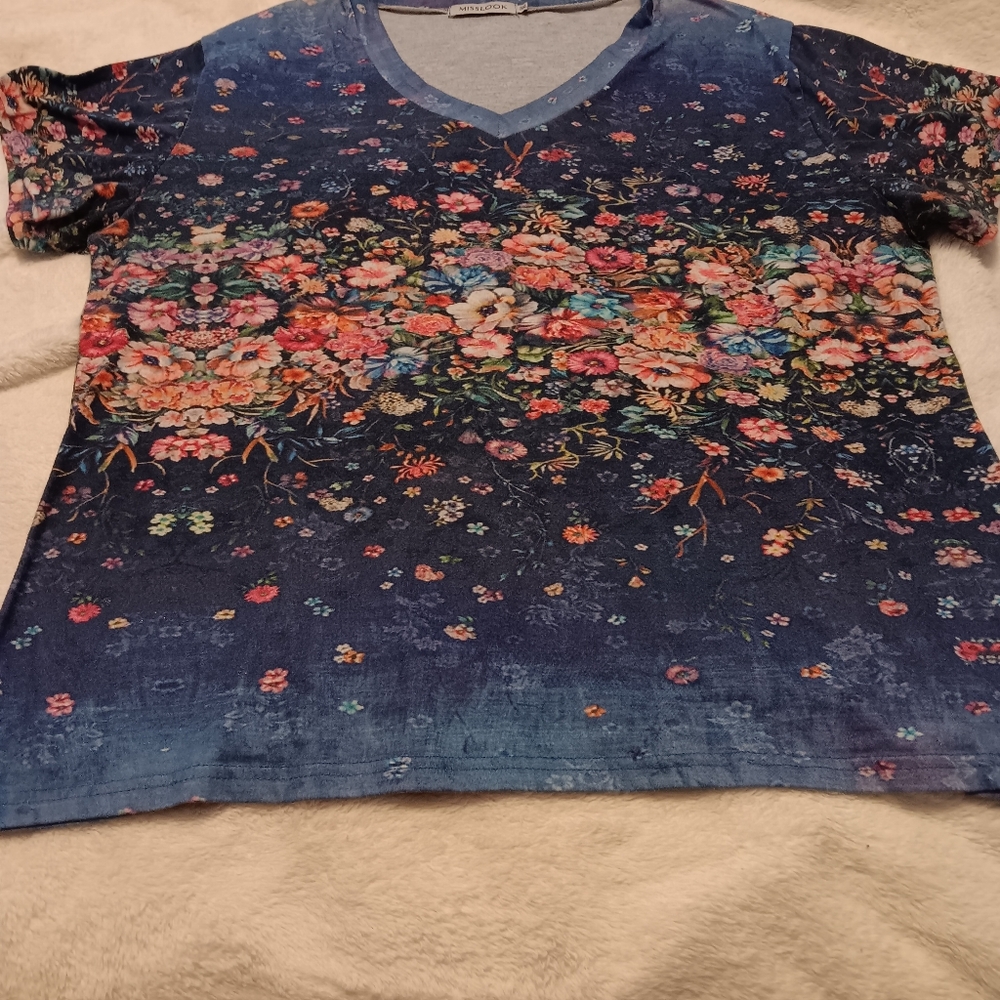 MISSLOOK Purple-Blue Floral V-Neck Top